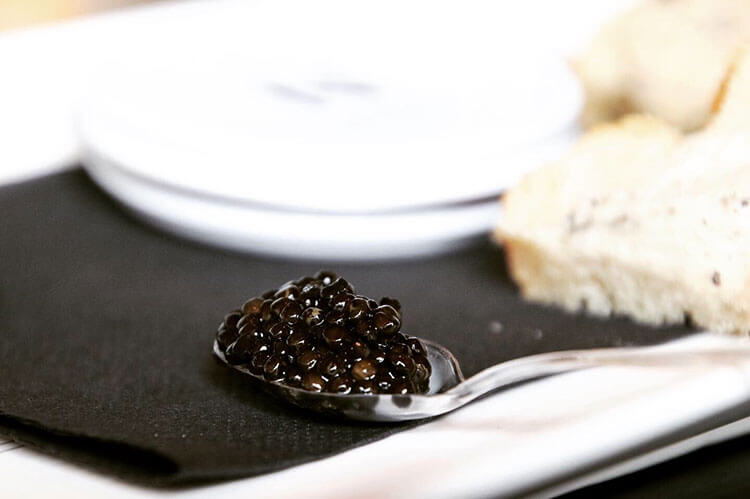 A spoonful of Caviar de Neuvic Caviar Baeri