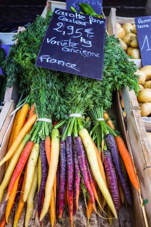 Rainbow carrots at a stall at the Libourne Marché