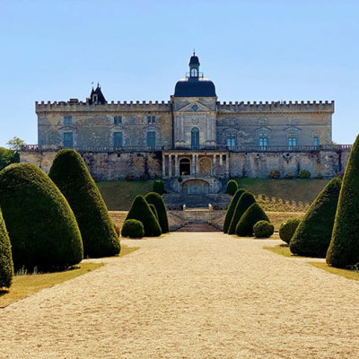 The monumental staircase of Château de Vayres as seen from the gardens