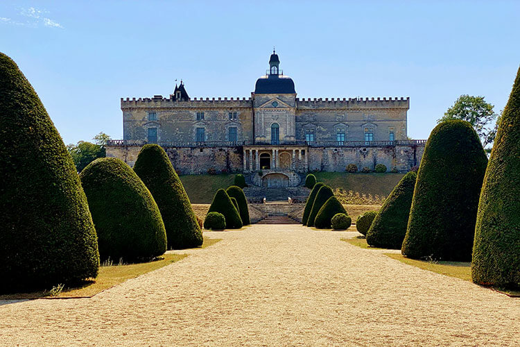 The monumental staircase of Château de Vayres as seen from the gardens 